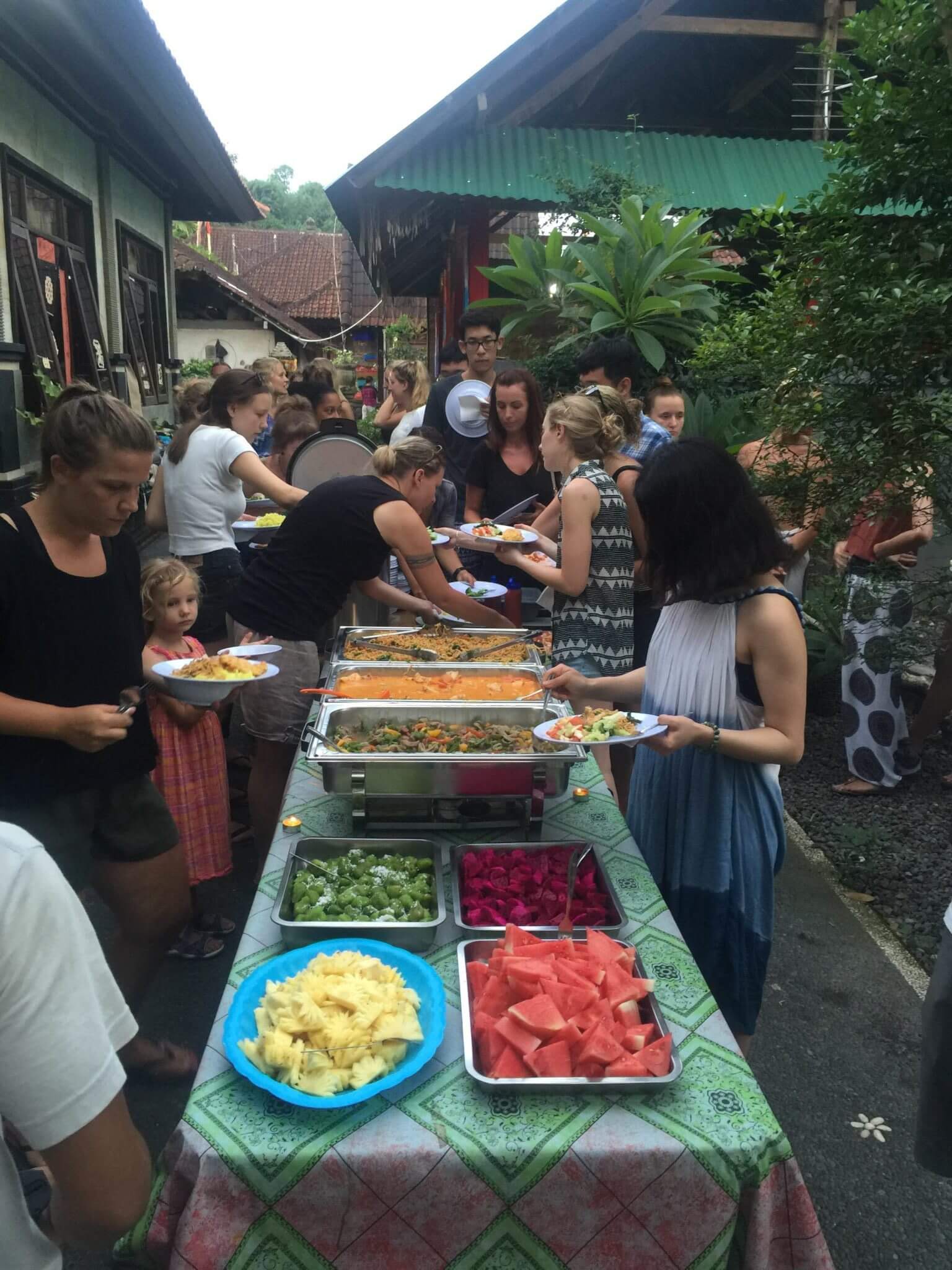 volunteer in bali canteen