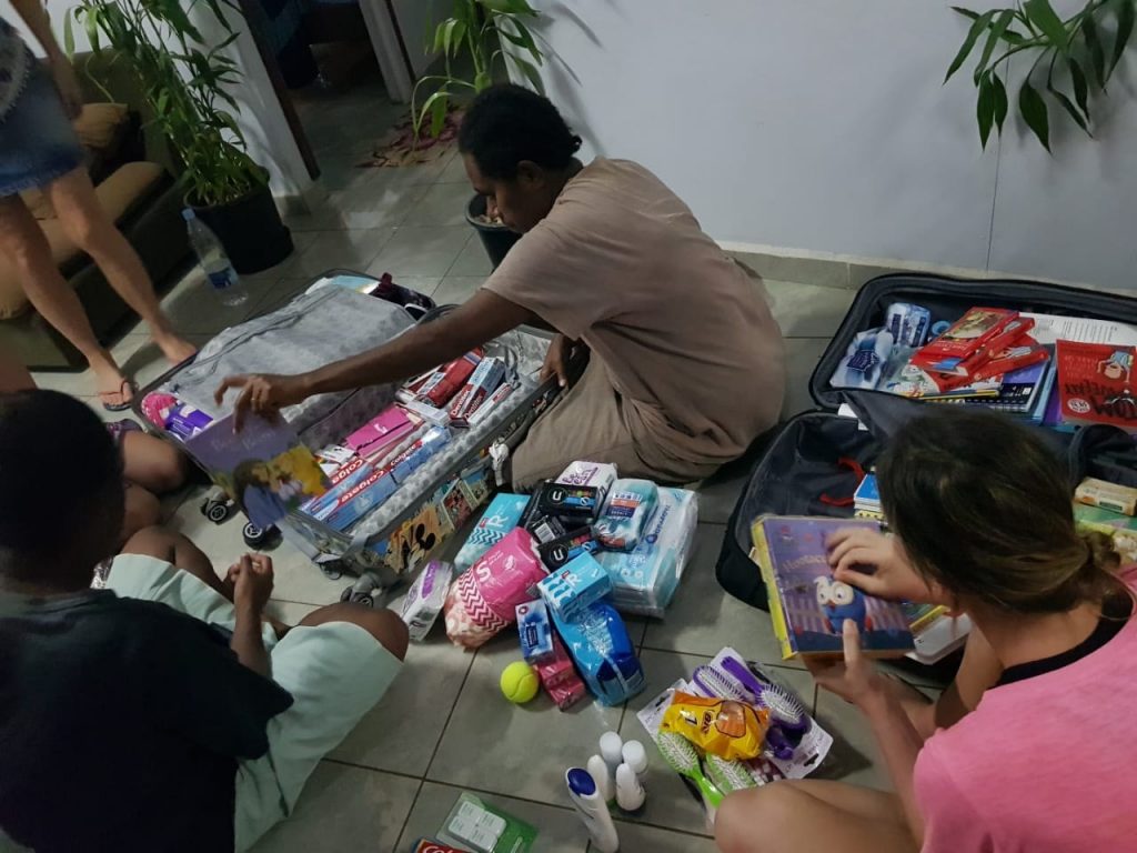 Volunteer healthcare donations vanuatu healthcare programs