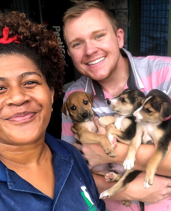 Fiji animal shelter volunteer