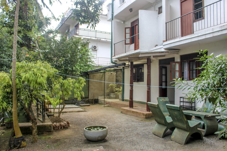 Side view of the house (Kandy)