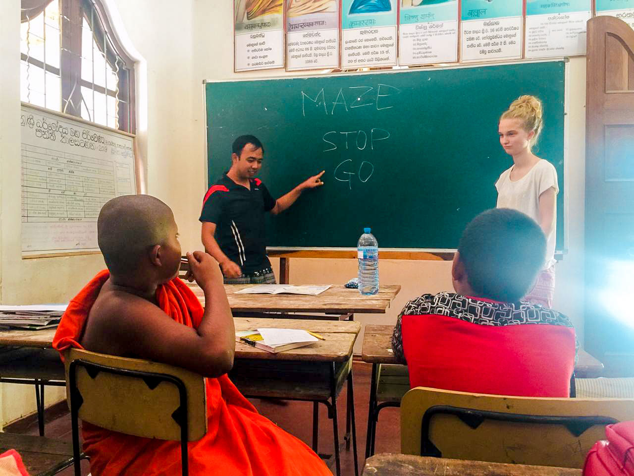 Teaching-Monks_Sri Lanka