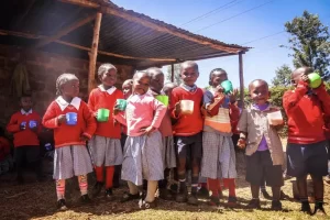 group-of-kindergaten-kids-with-thier-plastic-drink-cups-2