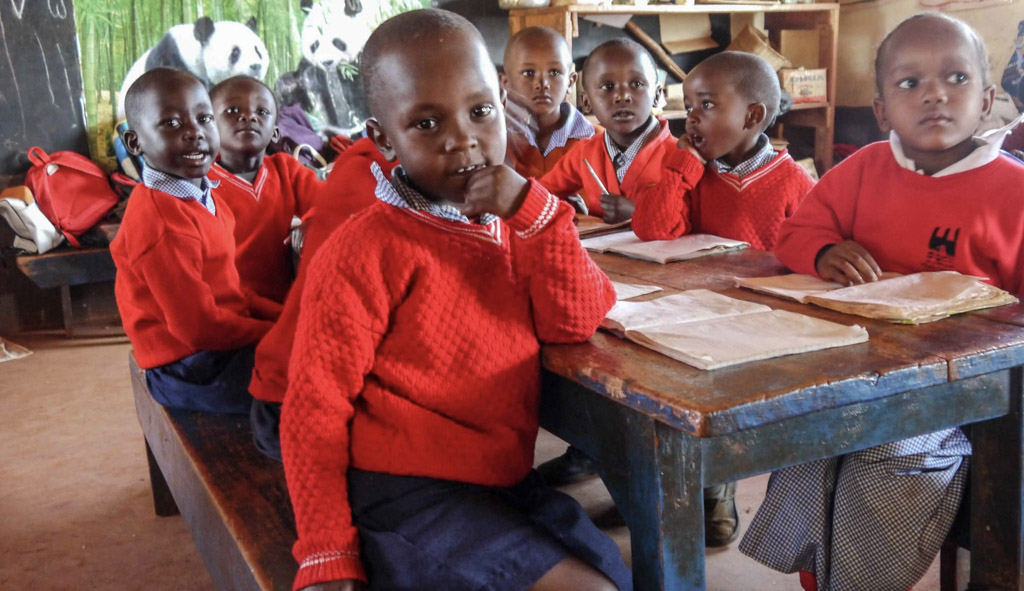 kindergarten students at their desk-2