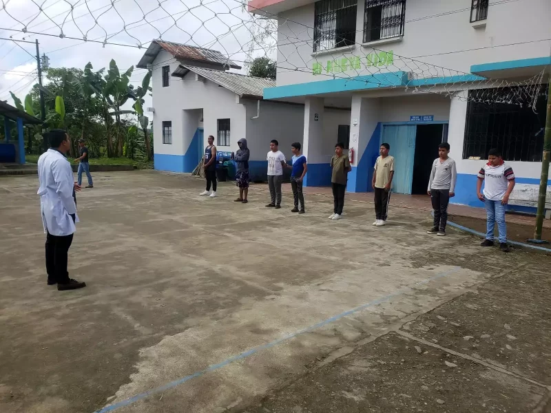 boys-youth-centre-ecuador