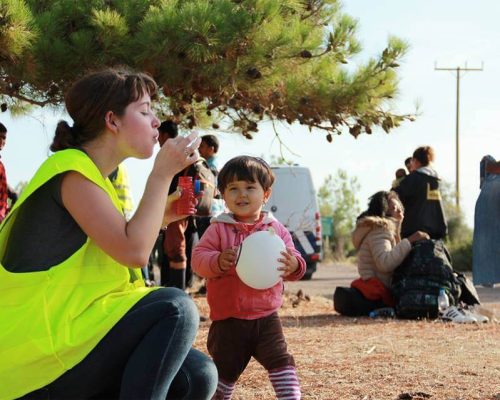 refugee volunteering opportunities