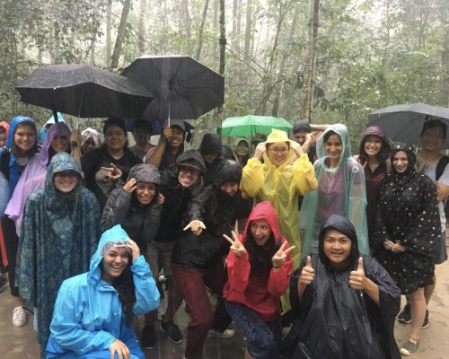 Group photo of participants - Raining day