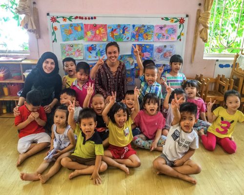 Group photo with kids (2)-Ho Chi Minh