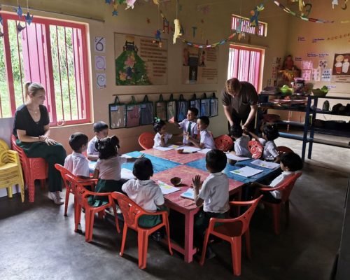 Kandy kindergarten Teaching with involvement volunteers international