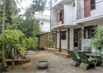 Side view of the house (Kandy)