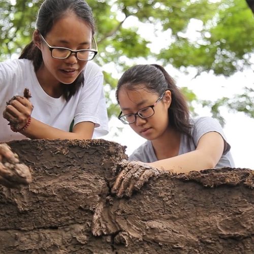 clay house construction