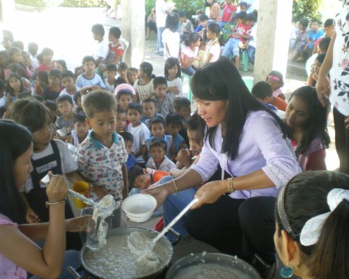 nutrition volunteering overseas