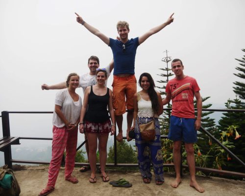 volunteers on a gap year in thailand